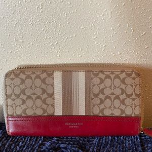 Coach full zip wallet
